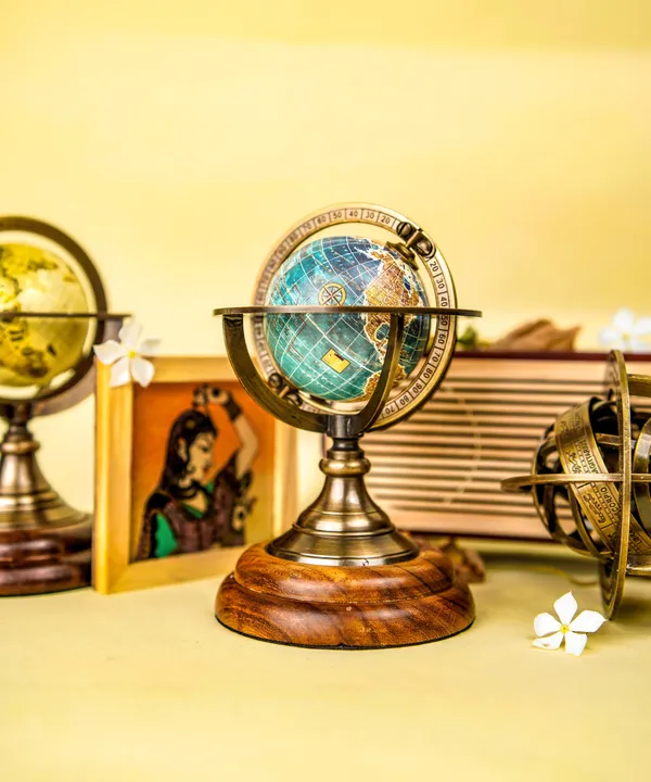 Astra_6.1_Armillary_Globe_On_Wooden_Base